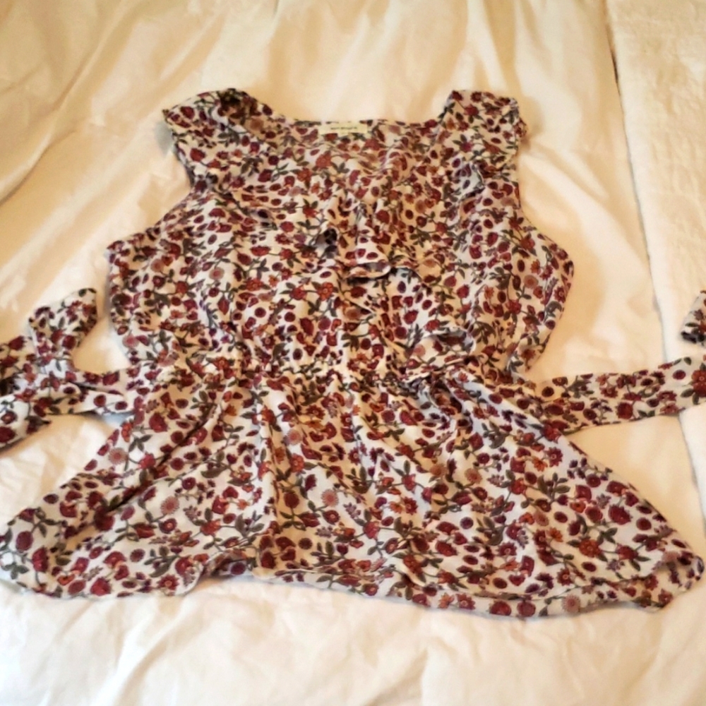 Max studio blouse